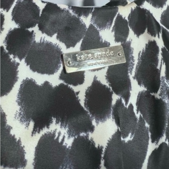 Kate Spade VINTAGE Black & White Leopard Print Hobo Bag Green Interior - Picture 3 of 8